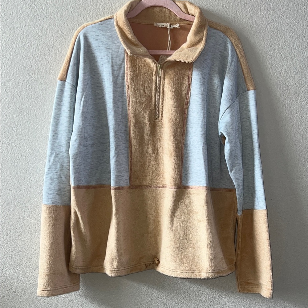 Hem & Thread Women's Tan and Gray Pullover Hoodie